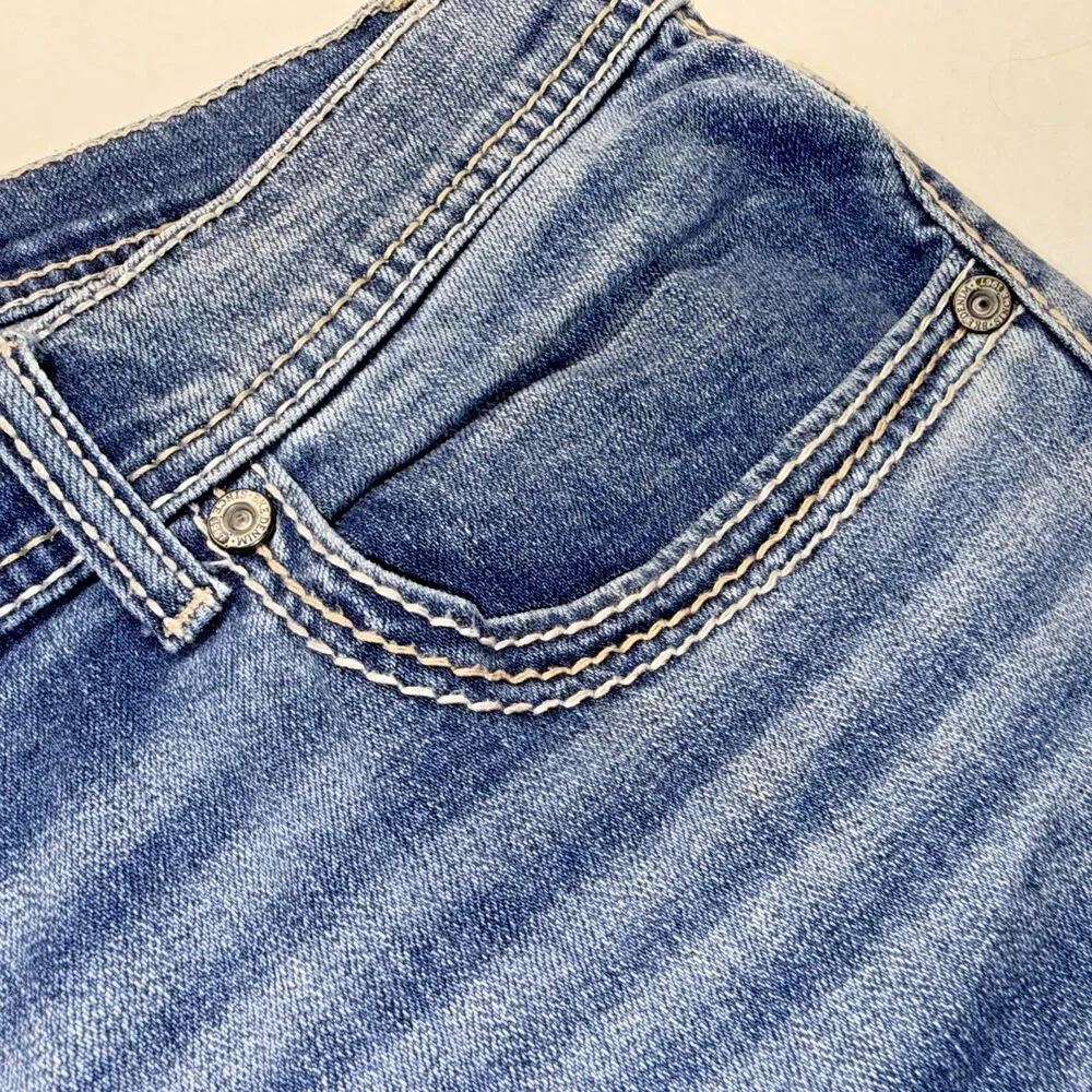BKE Tyler Simply Straight Jeans Mens 40R Medium Wash Denim Relaxed Straight